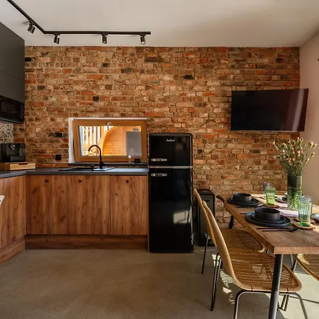 Pod Wzgorzem Z Sauna, Jacuzzi I Basenem *