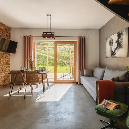 Pod Wzgorzem Z Sauna, Jacuzzi I Basenem * Kudowa-Zdrój