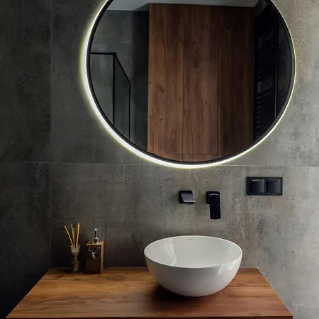 Pod Wzgorzem Z Sauna, Jacuzzi I Basenem וילה