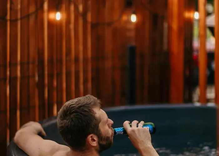 Villa Pod Wzgorzem Z Sauna, Jacuzzi I Basenem Kudowa Zdroj