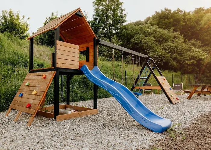 Villa Pod Wzgorzem Z Sauna, Jacuzzi I Basenem Kudowa Zdroj