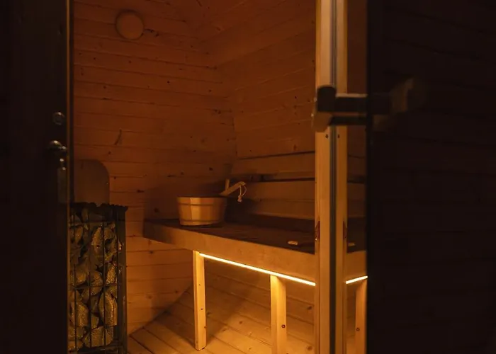 Pod Wzgorzem Z Sauna, Jacuzzi I Basenem *
