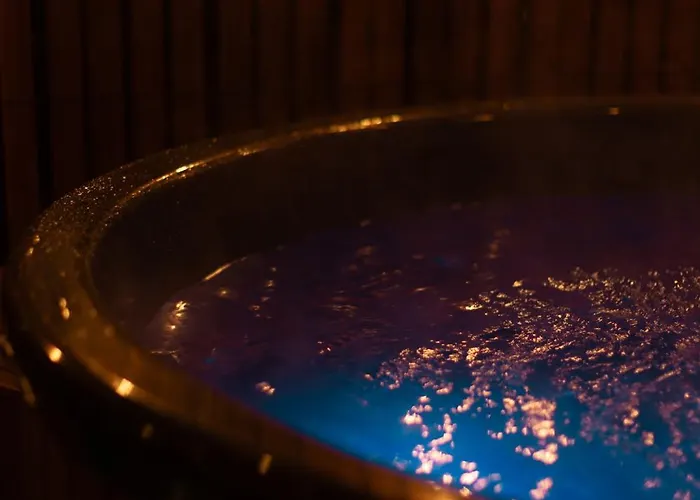 Pod Wzgorzem Z Sauna, Jacuzzi I Basenem Villa *